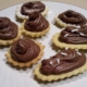 Pasticcini con mousse al ciccolato