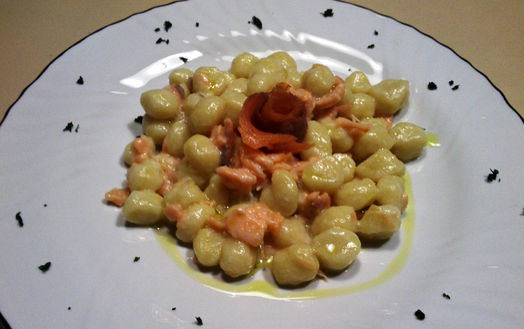 Gnocchi al salmone