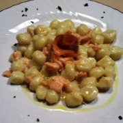 Gnocchi al salmone