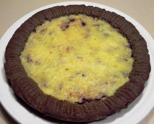 torta al cioccolato con crema e marmellata